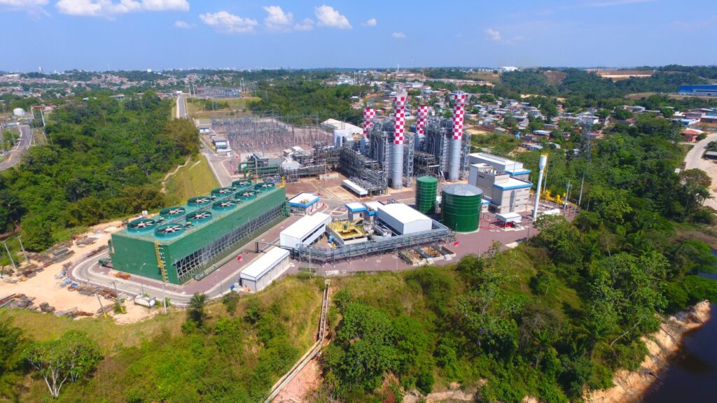 Âmbar presente na geração e distribuição de energia no Amazonas. Na imagem, Usina Mauá III, em Manaus - AM